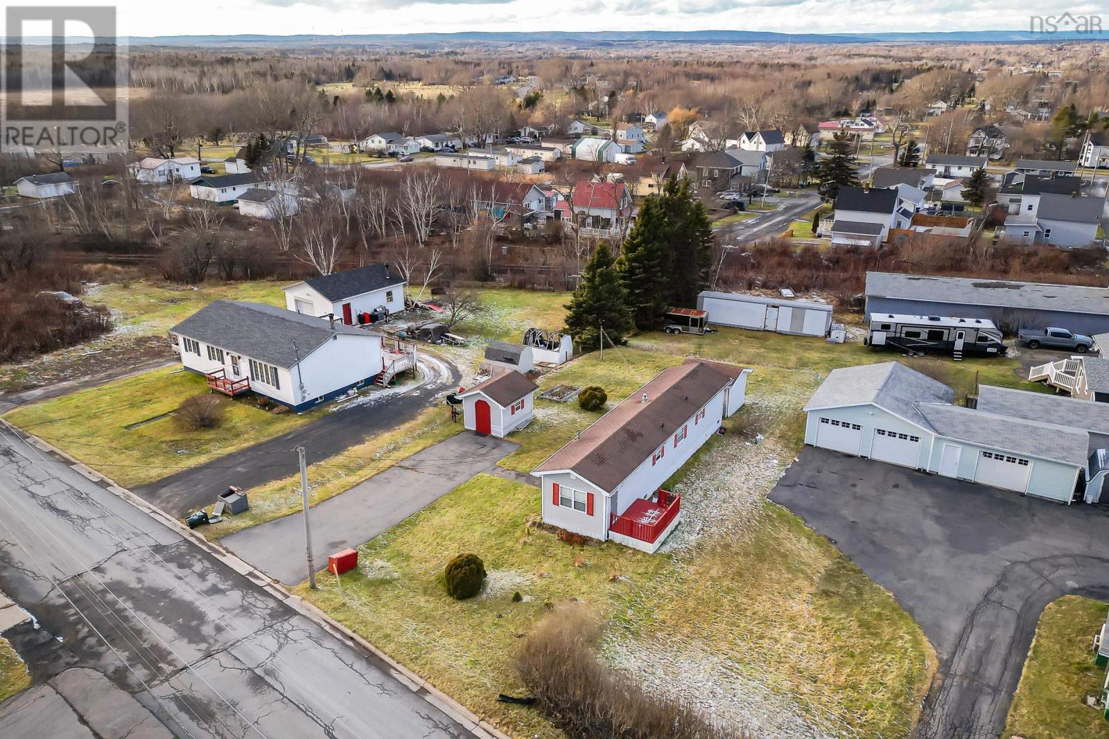 104 Butts Street, Sydney Mines, Nova Scotia  B1V 1N5 - Photo 38 - 202512625