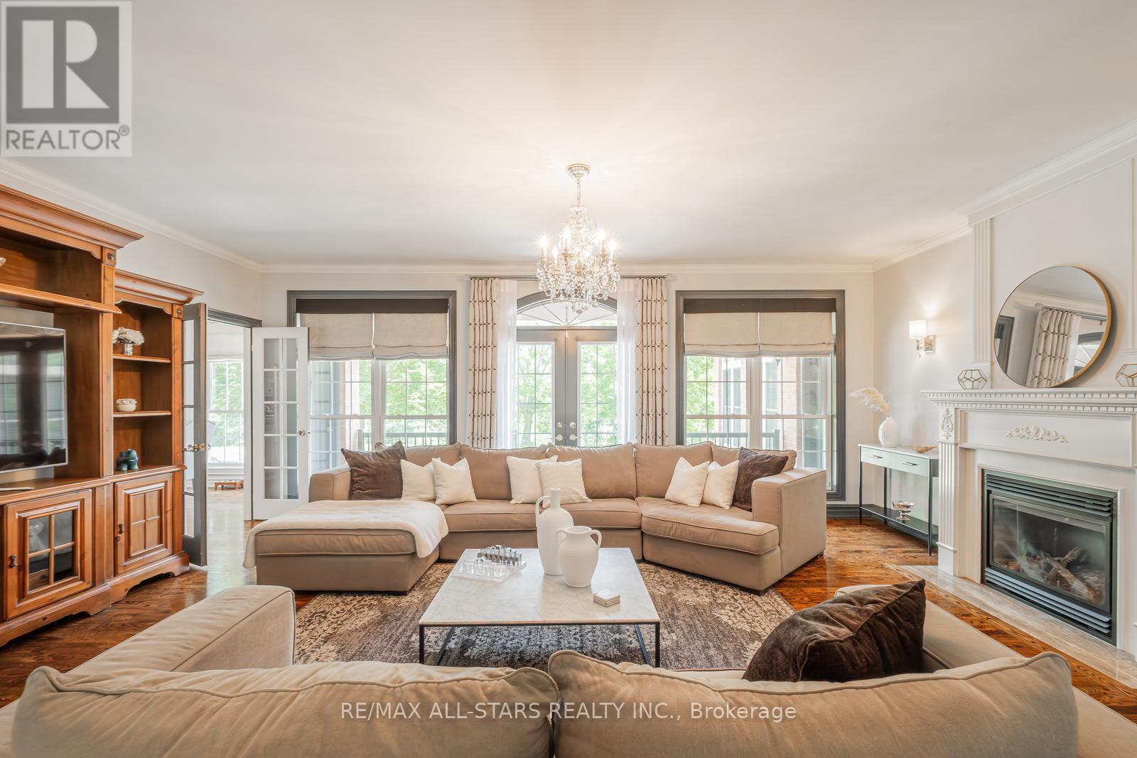 2 Robert Gray Road, Whitchurch-Stouffville (Ballantrae), Ontario  L4A 1M4 - Photo 14 - N12292624