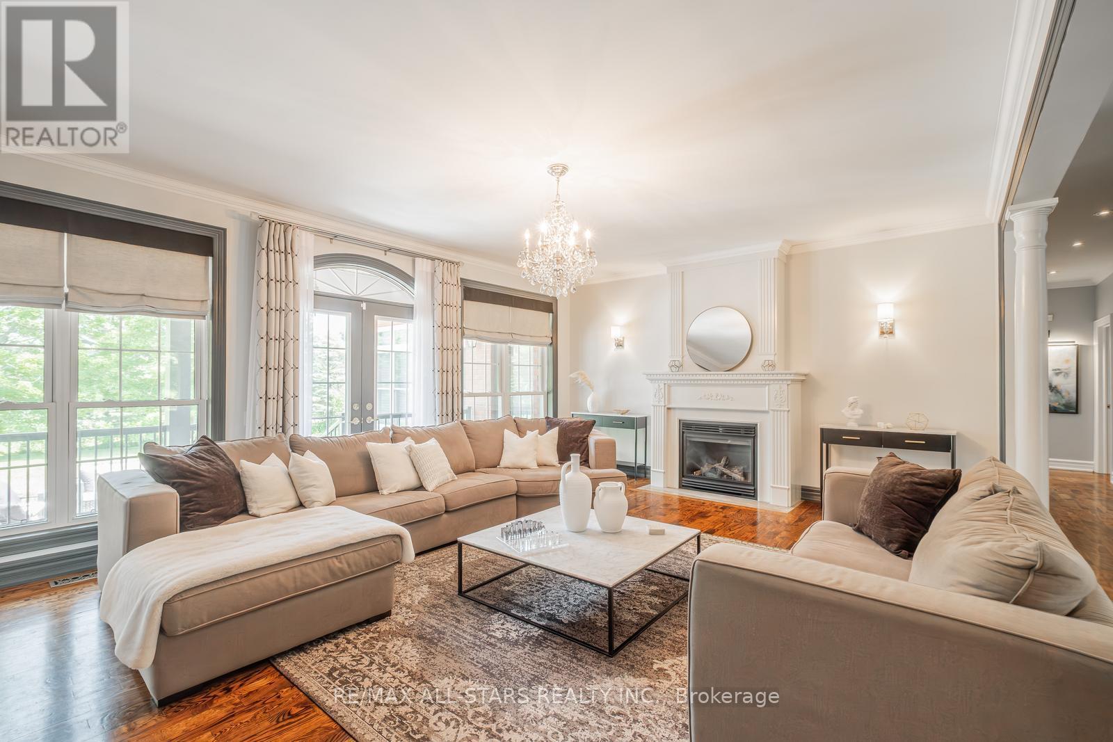 2 Robert Gray Road, Whitchurch-Stouffville (Ballantrae), Ontario  L4A 1M4 - Photo 16 - N12292624
