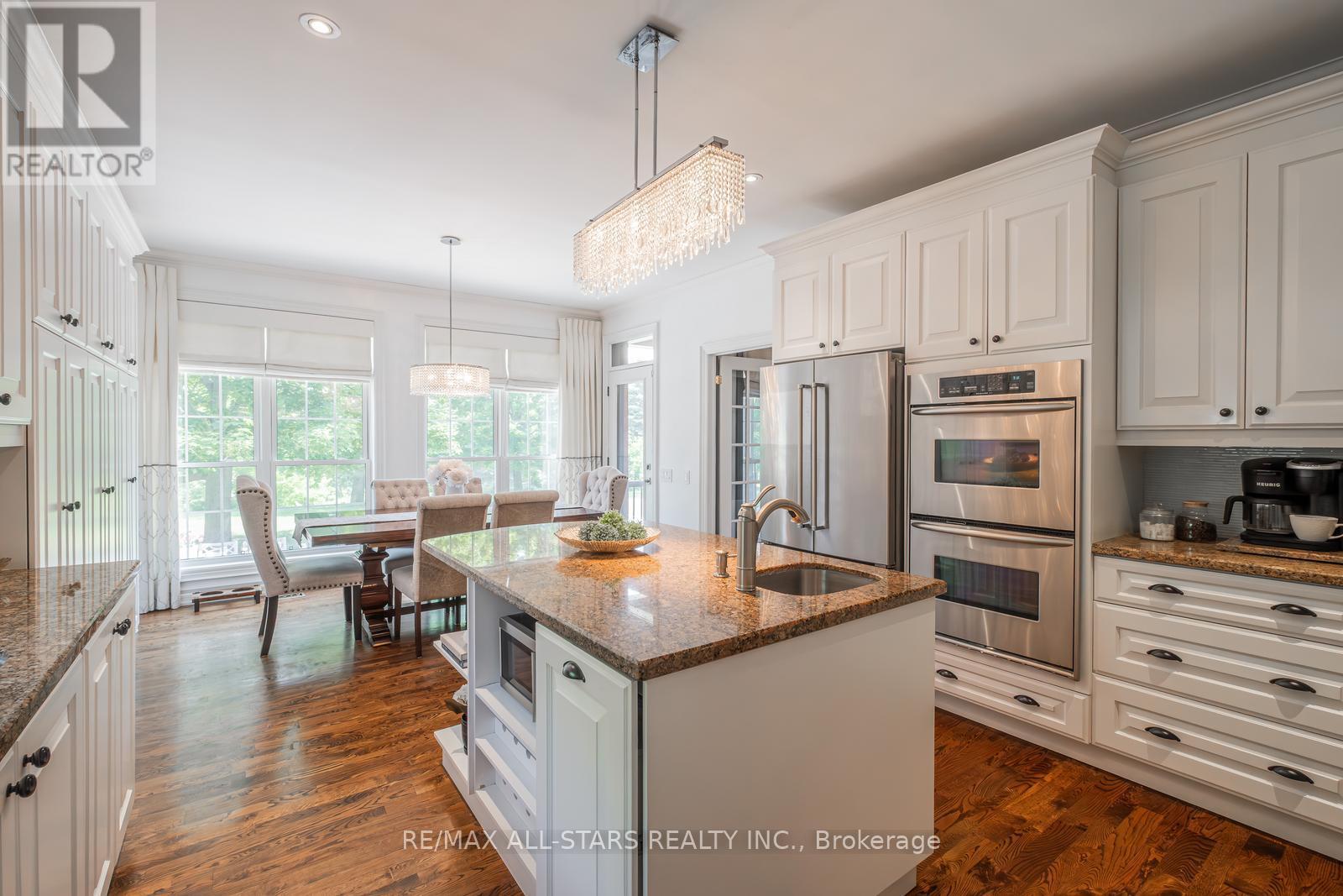 2 Robert Gray Road, Whitchurch-Stouffville (Ballantrae), Ontario  L4A 1M4 - Photo 18 - N12292624
