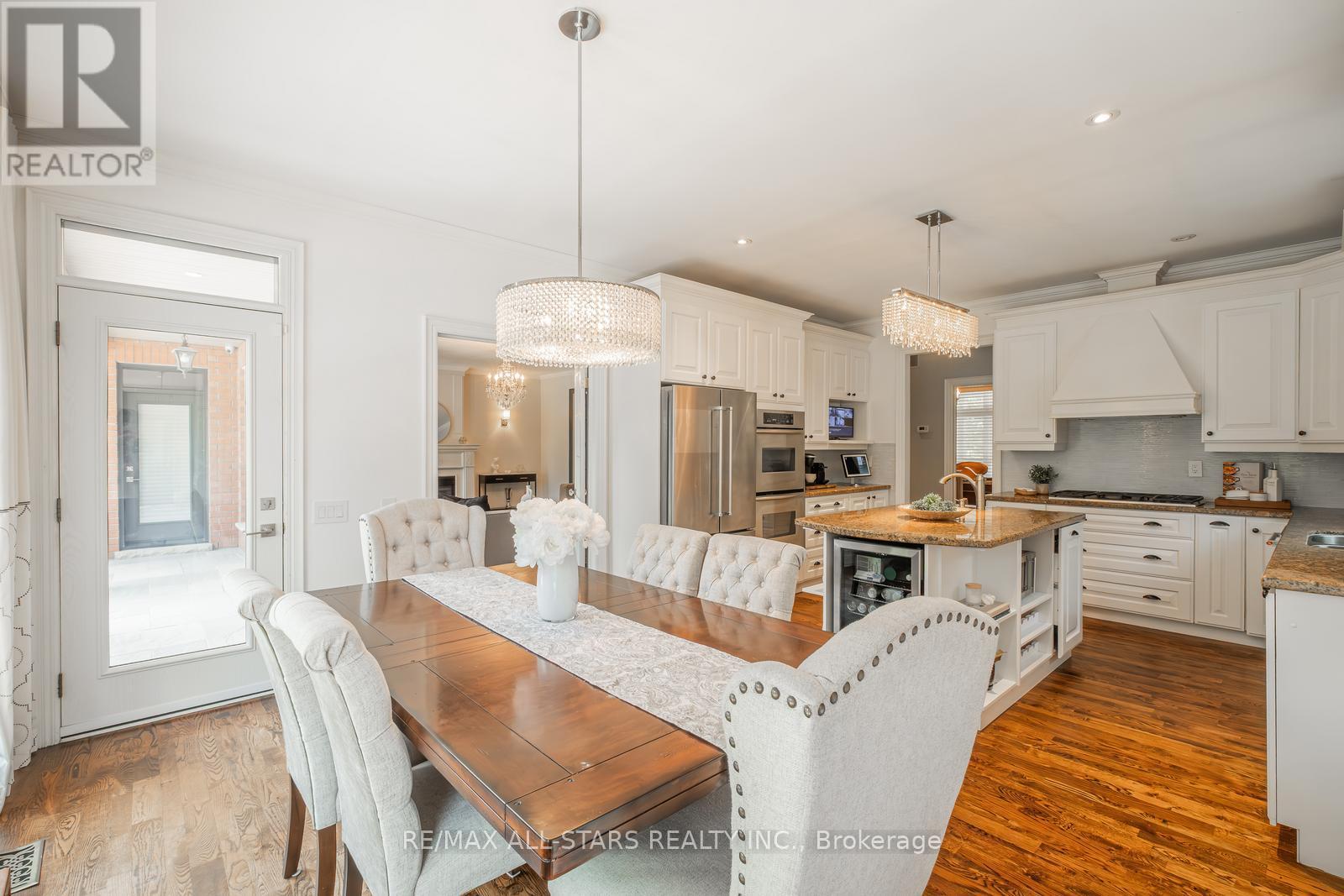 2 Robert Gray Road, Whitchurch-Stouffville (Ballantrae), Ontario  L4A 1M4 - Photo 21 - N12292624