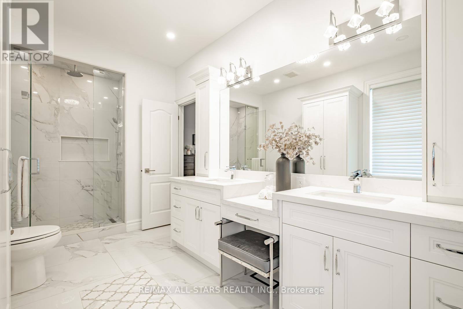 2 Robert Gray Road, Whitchurch-Stouffville (Ballantrae), Ontario  L4A 1M4 - Photo 24 - N12292624