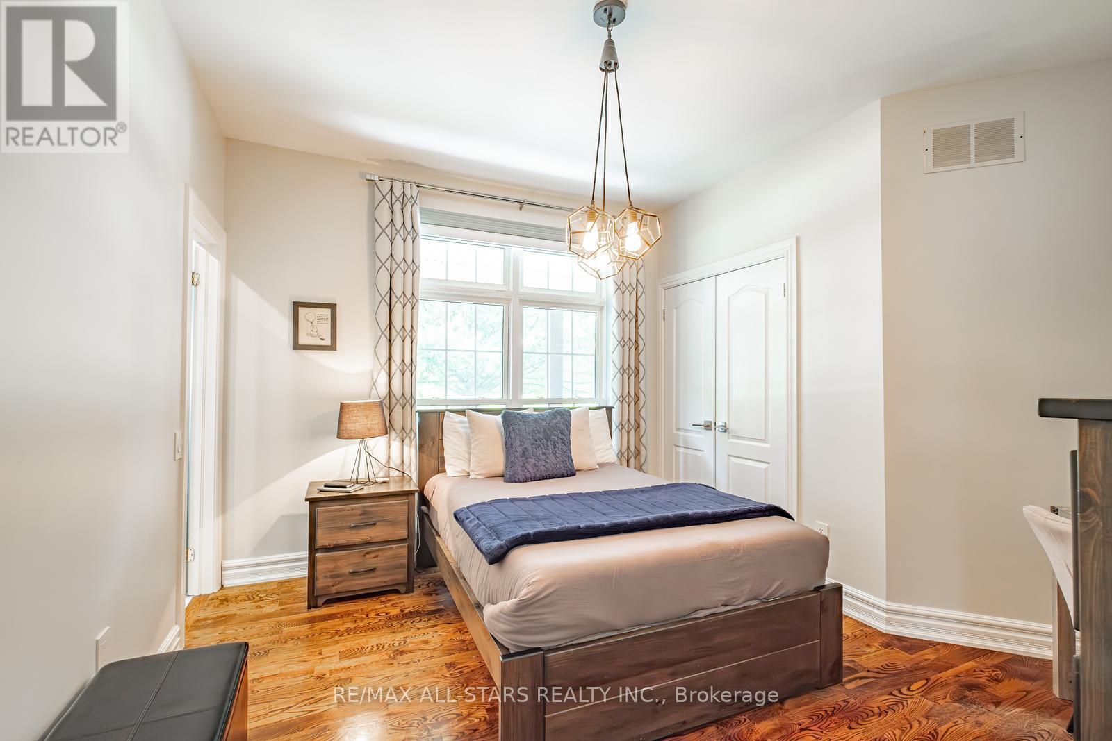 2 Robert Gray Road, Whitchurch-Stouffville (Ballantrae), Ontario  L4A 1M4 - Photo 30 - N12292624