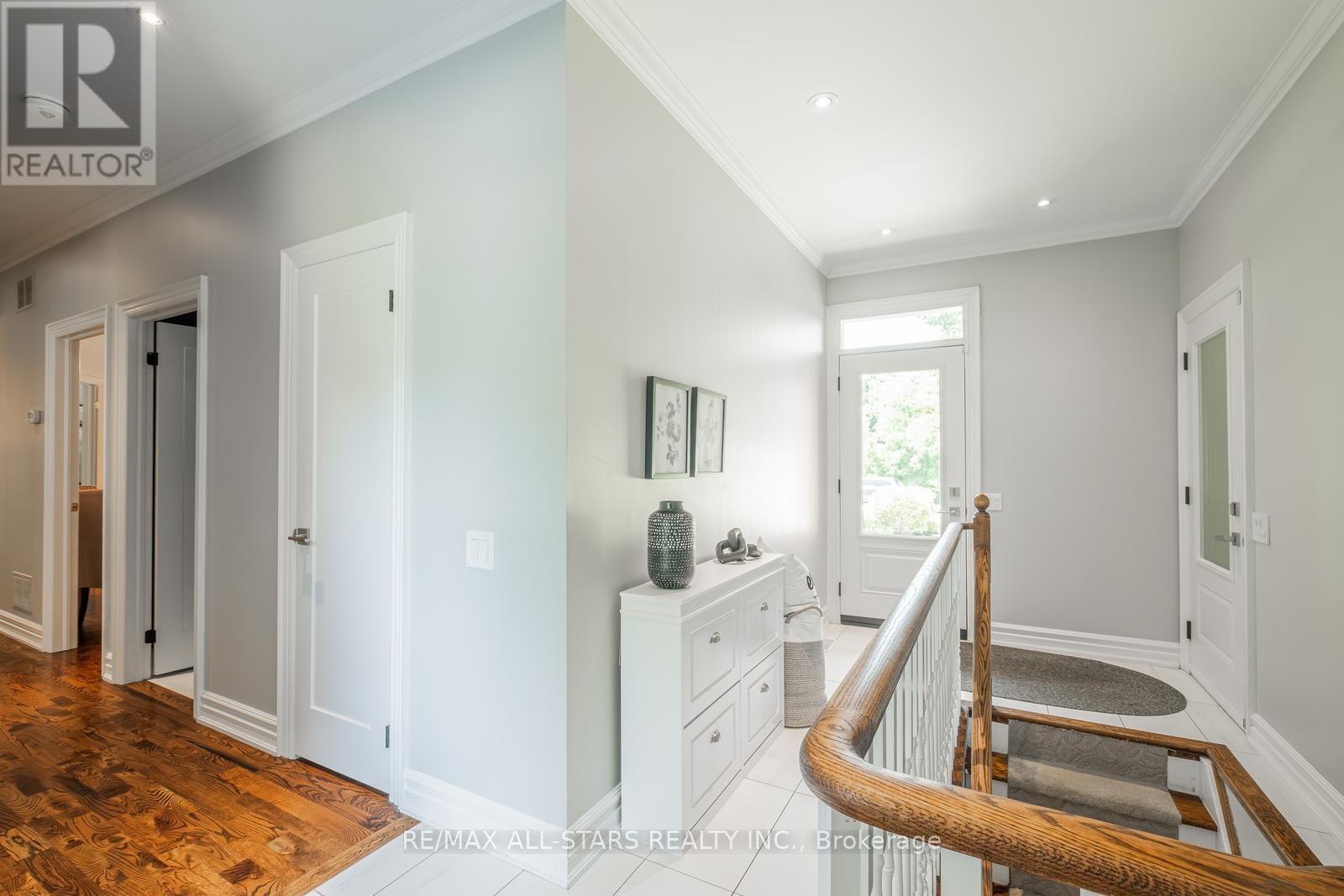 2 Robert Gray Road, Whitchurch-Stouffville (Ballantrae), Ontario  L4A 1M4 - Photo 33 - N12292624