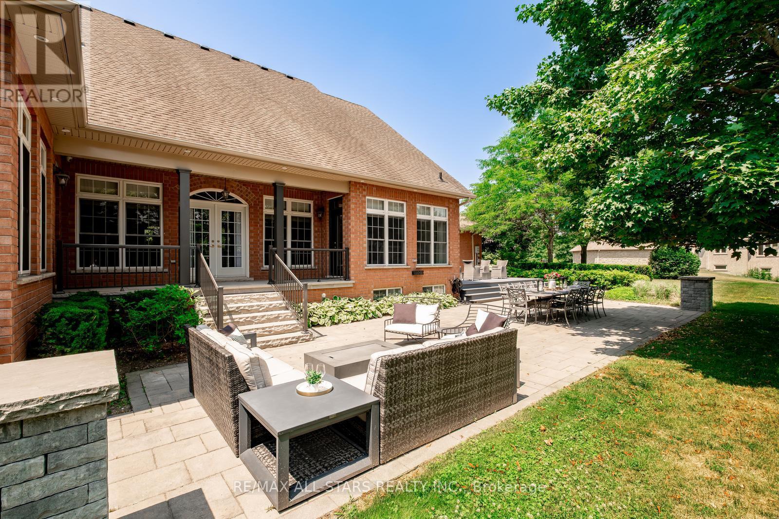 2 Robert Gray Road, Whitchurch-Stouffville (Ballantrae), Ontario  L4A 1M4 - Photo 47 - N12292624
