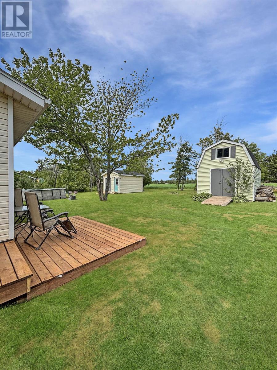 Property at 60 Birds Eye Drive Drive image 4