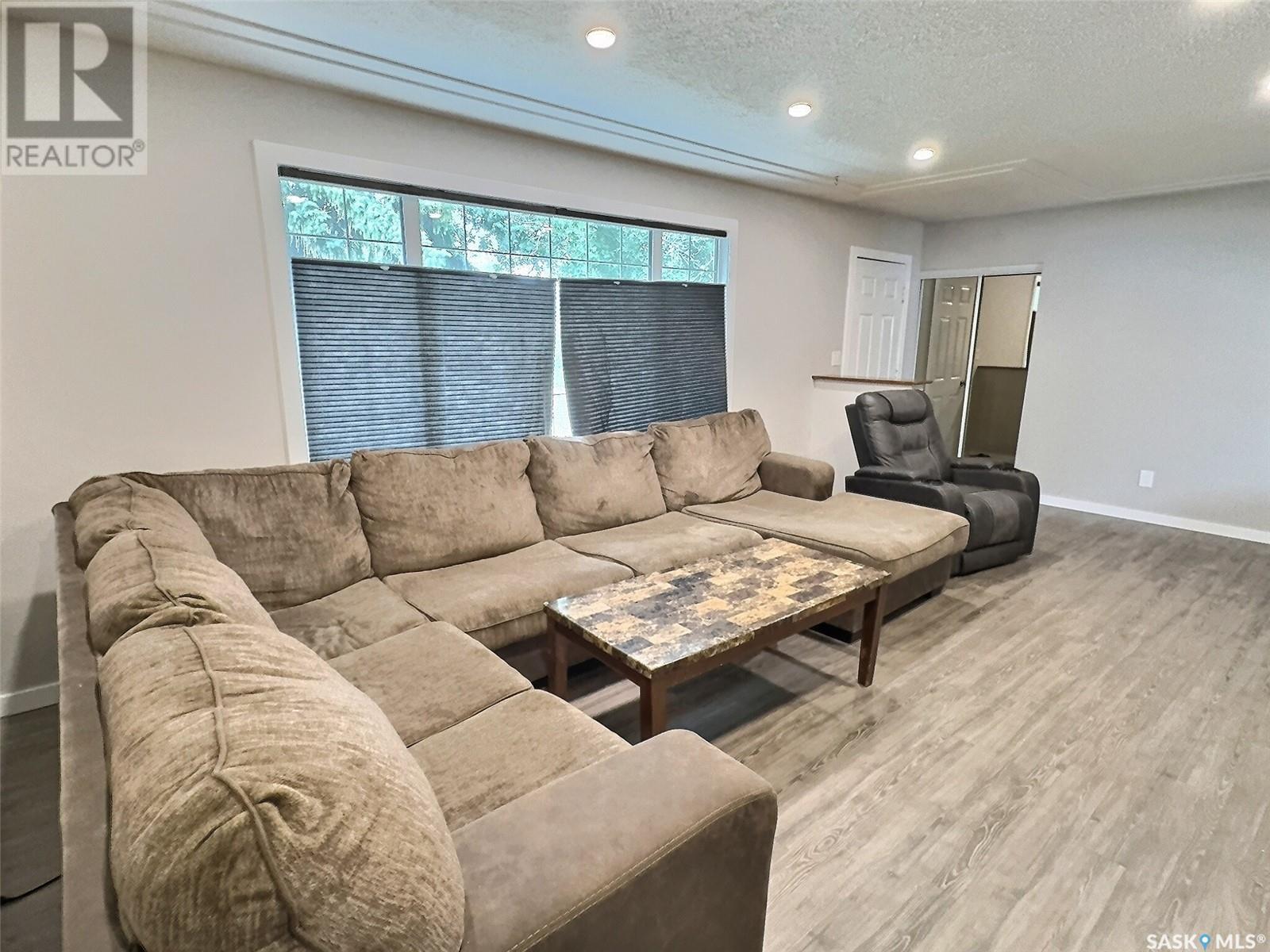 Property at 264 Duncan ROAD image 3
