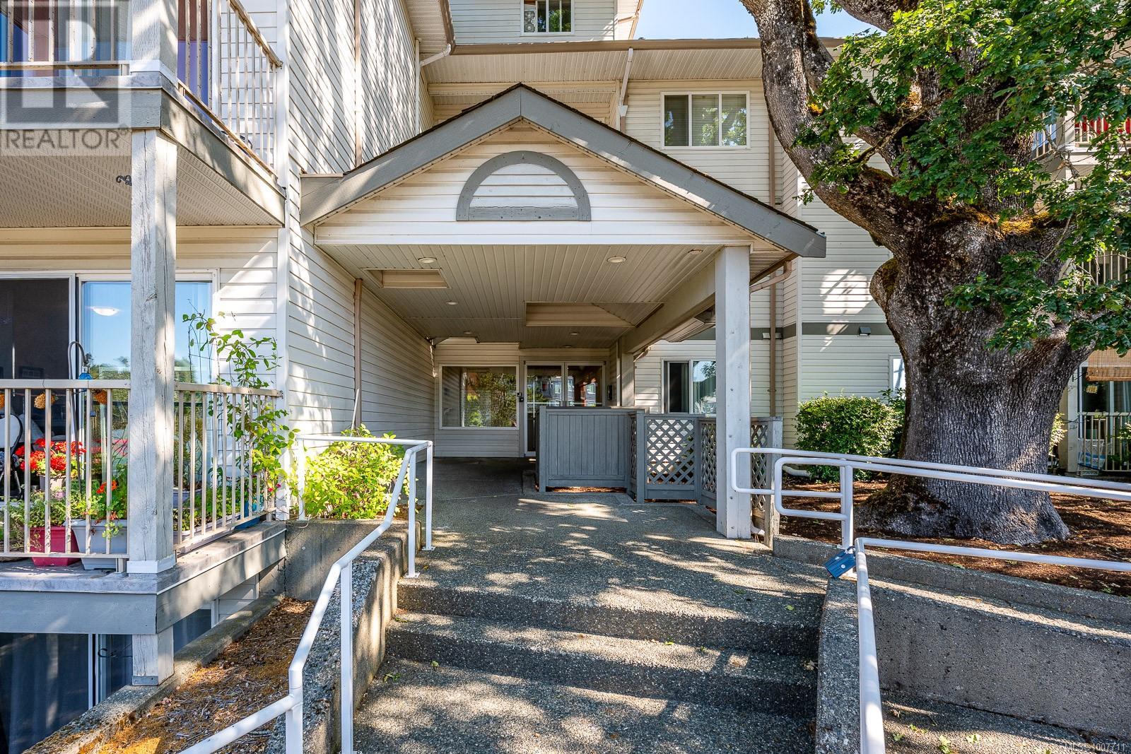 Property at 309 840 Braidwood Rd image 4