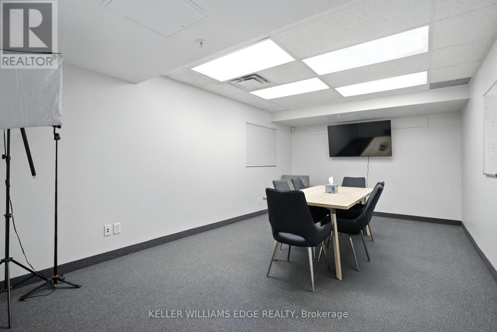 201 - 2100 Bloor Street W, Toronto, Ontario  M6S 1M7 - Photo 10 - W12292633