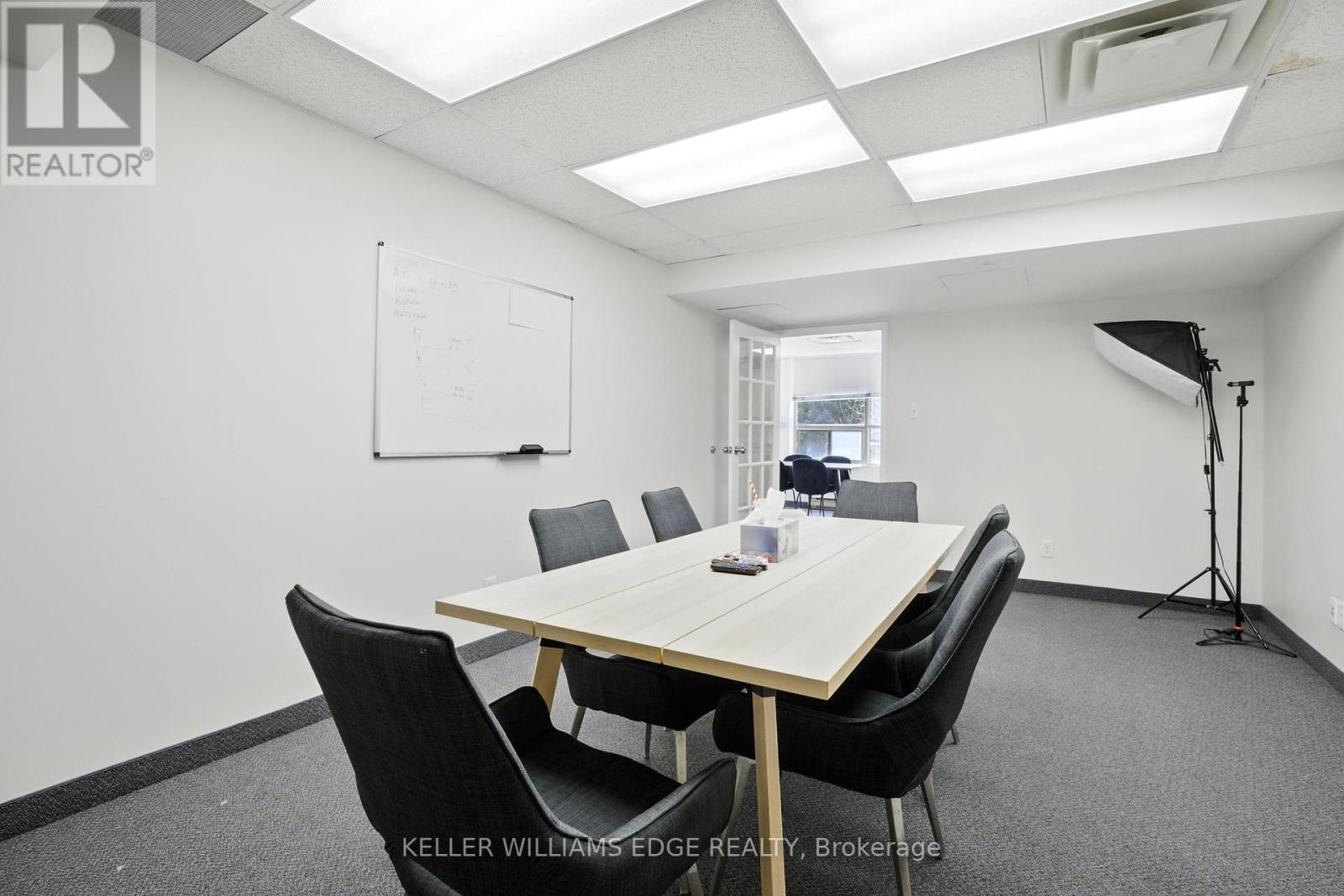 201 - 2100 Bloor Street W, Toronto, Ontario  M6S 1M7 - Photo 11 - W12292633