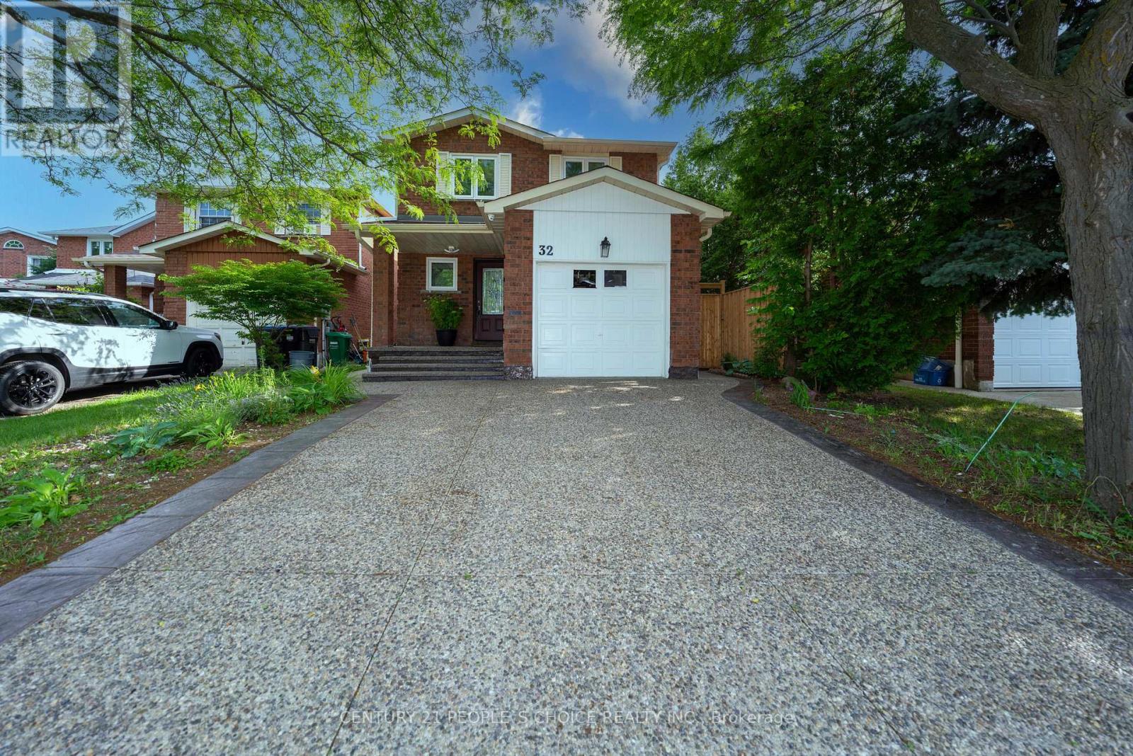 Property at 32 PAYTON CRESCENT image 1