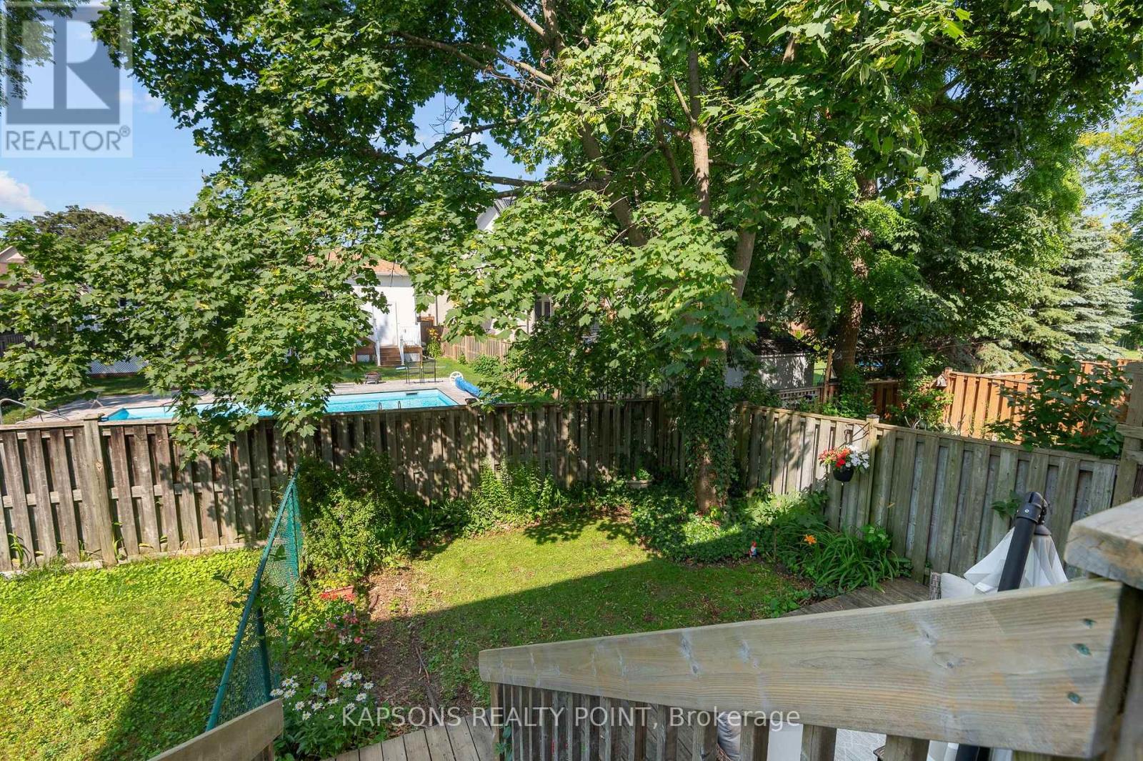 1255 Woodhill Court, Mississauga, Ontario  L5E 3H2 - Photo 43 - W12292438