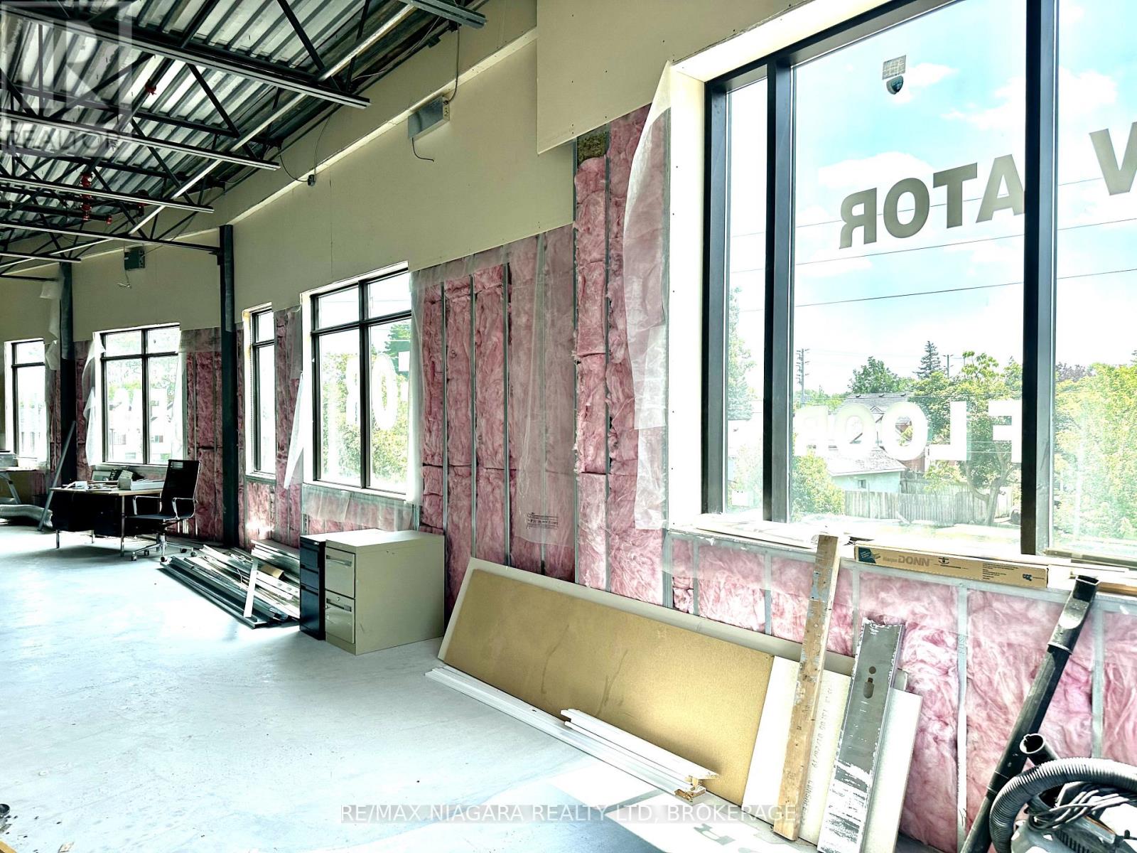 203 - 359 Carlton Street, St. Catharines, Ontario  L2N 1C2 - Photo 13 - X12292684