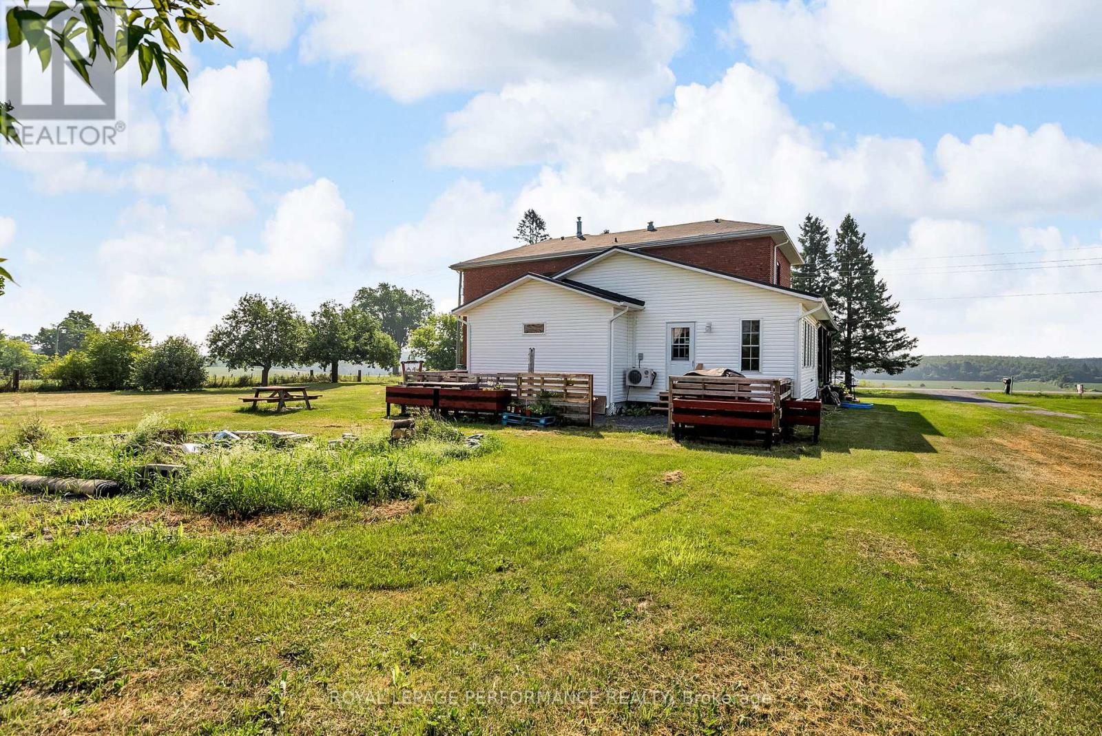 19943 County 18 Road, South Glengarry, Ontario  K0C 2J0 - Photo 37 - X12292697