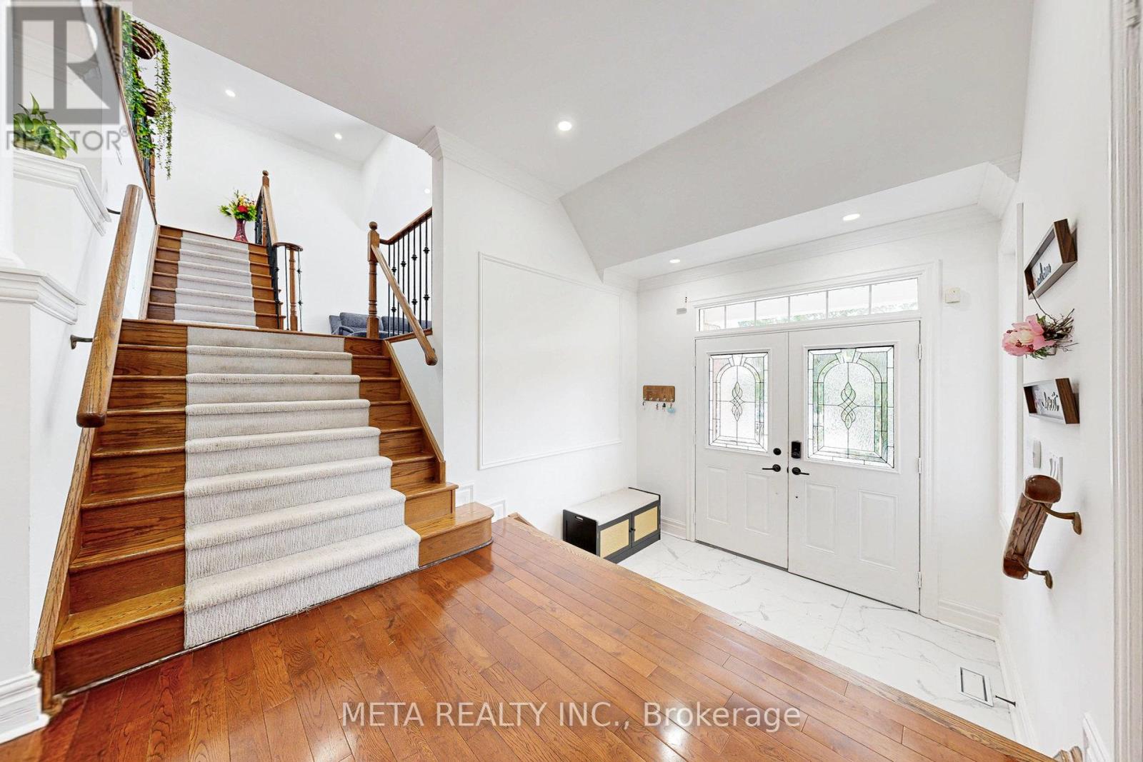Property at 1681 YARDLEY STREET image 5