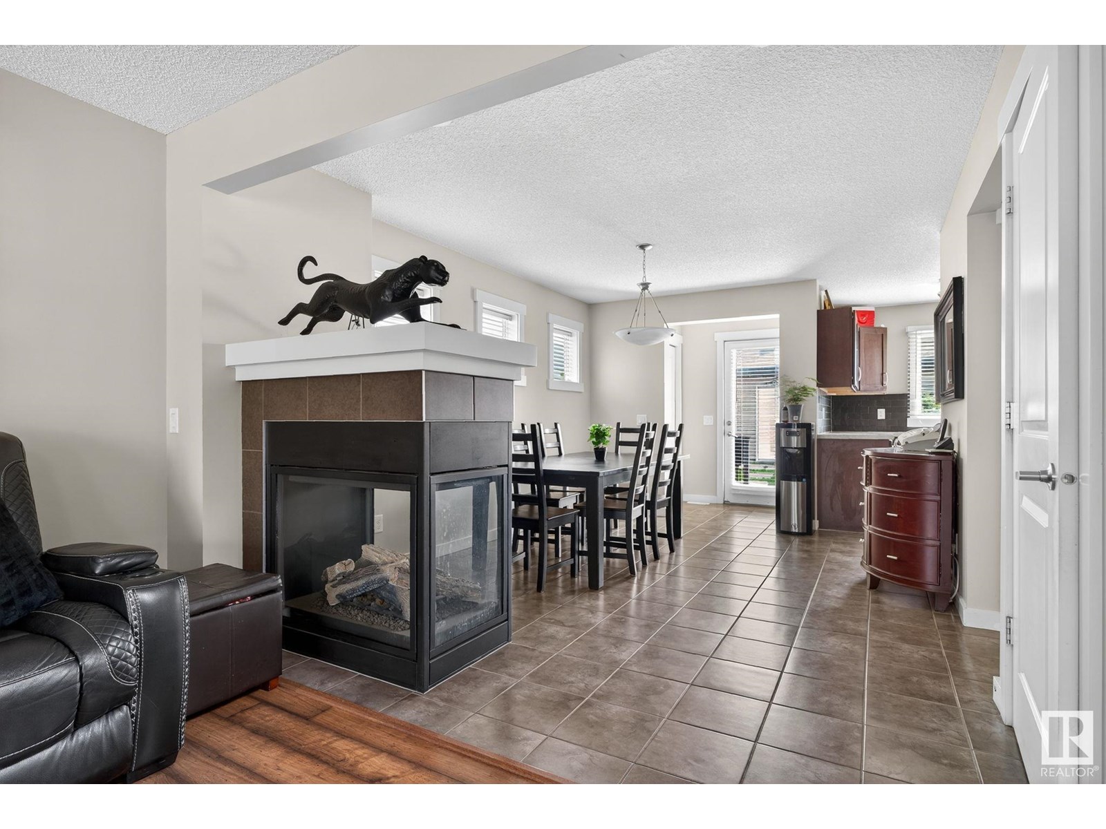 5135 1a Av Sw, Edmonton, Alberta  T6X 0X3 - Photo 6 - E4447375
