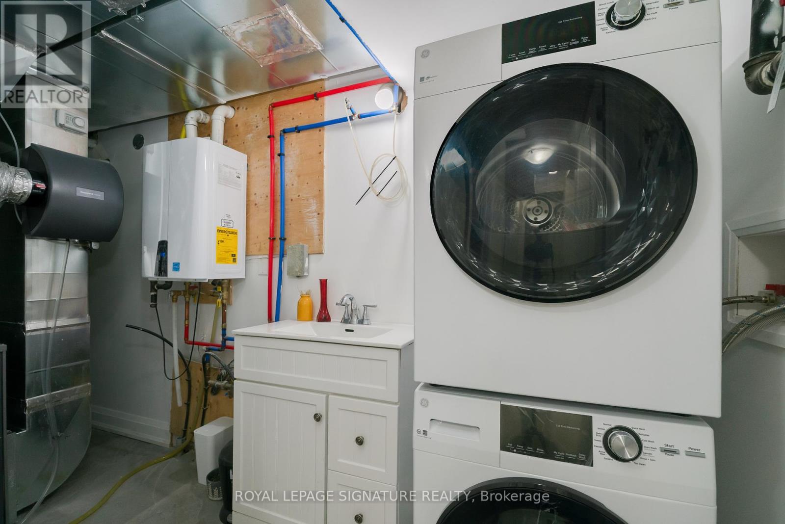 188 Sweeney Drive, Toronto, Ontario  M4A 1V4 - Photo 24 - C12292737