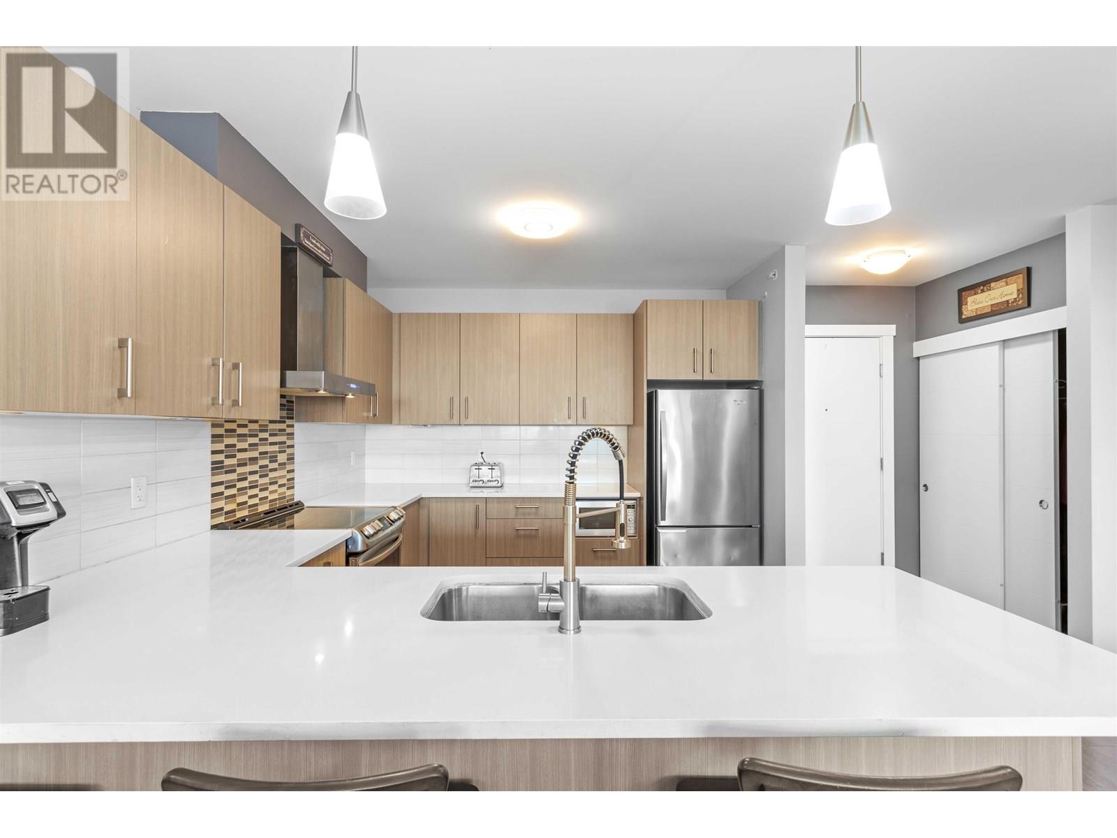 404 2460 Kelly Avenue, Port Coquitlam, British Columbia  V3C 0E3 - Photo 14 - R3028111