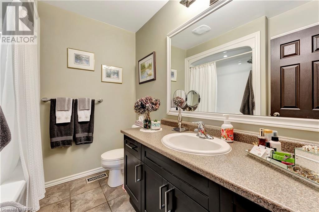 33 Mansfield Drive, St. George, Ontario  N0E 1N0 - Photo 15 - 40752606