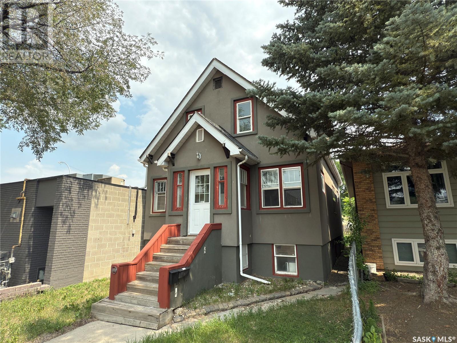Property at 1811 St John STREET image 1