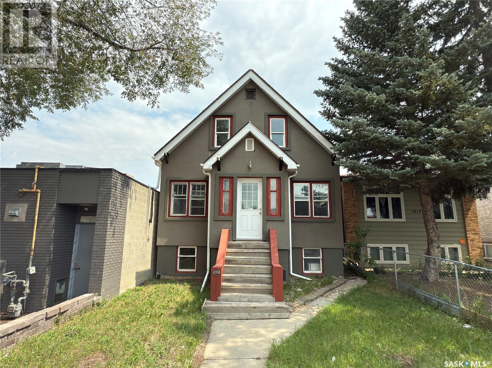 Property at 1811 St John STREET image 2