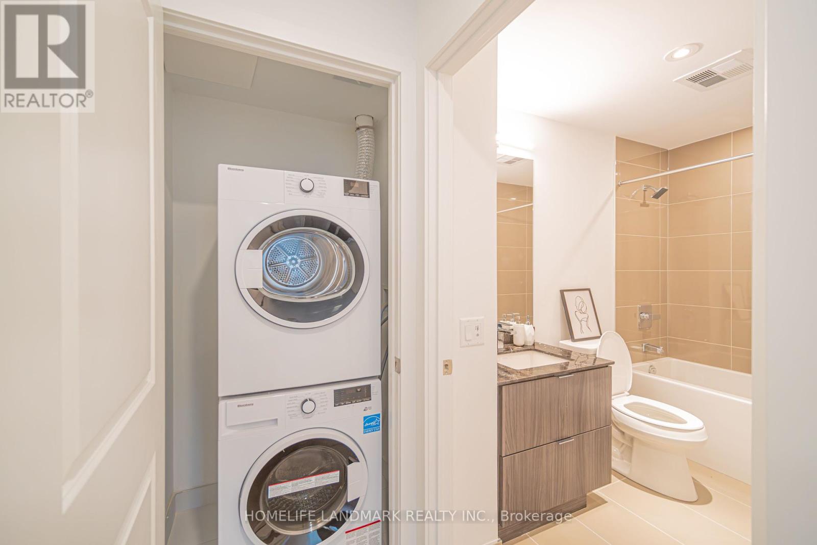 5001 - 395 Bloor Street E, Toronto, Ontario  M4W 0B4 - Photo 15 - C12288527