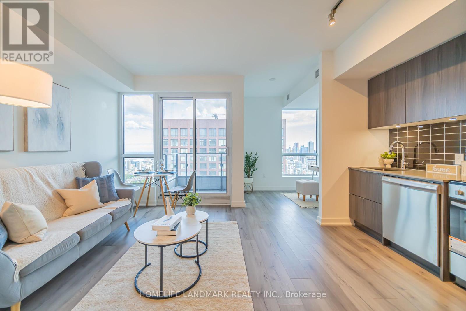 5001 - 395 BLOOR STREET E, Toronto, Ontario