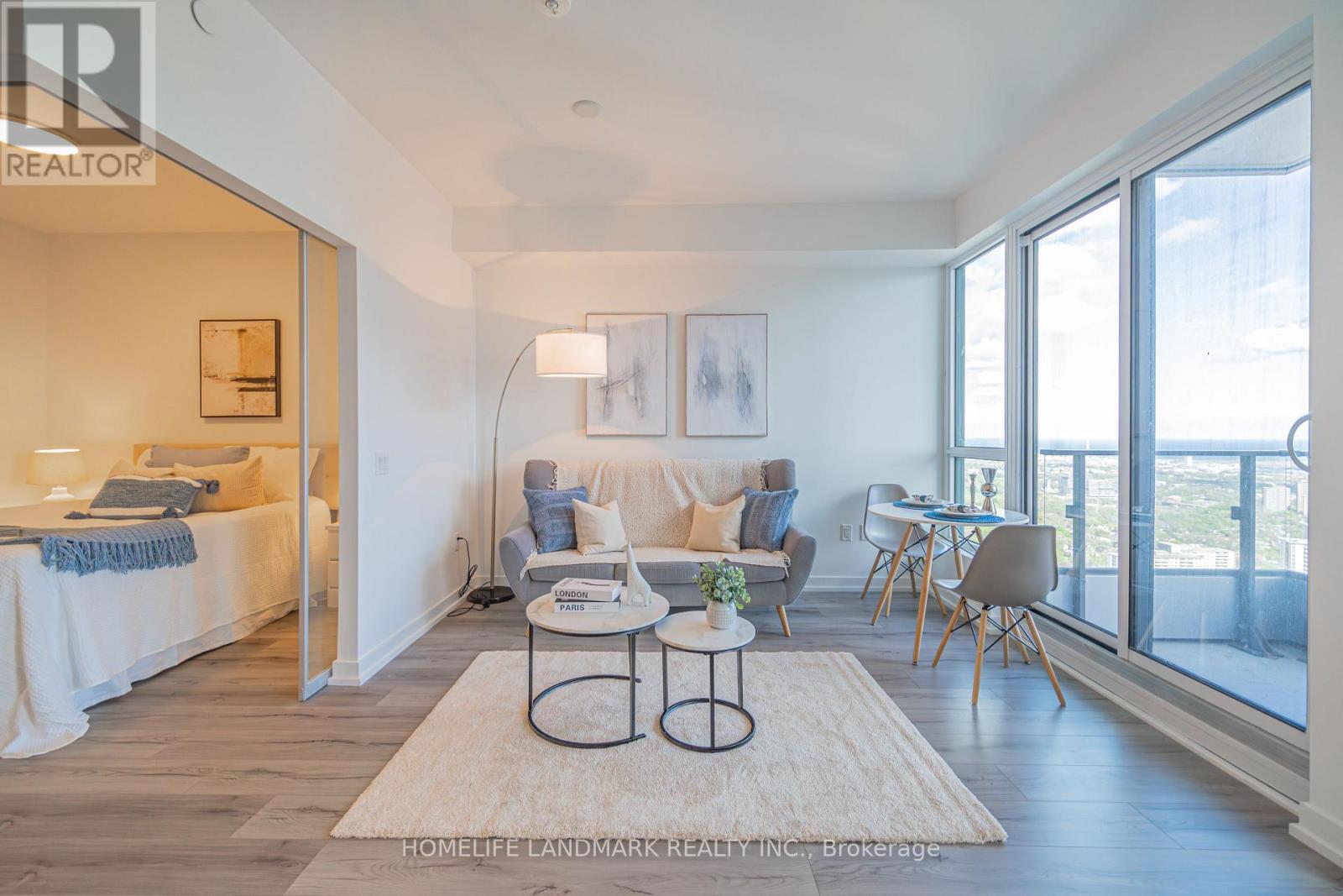 5001 - 395 Bloor Street E, Toronto, Ontario  M4W 0B4 - Photo 2 - C12288527