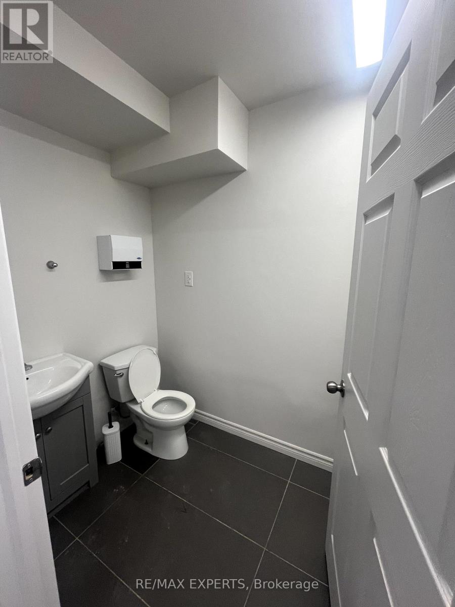 6 - 14 Steinway Boulevard, Toronto, Ontario  M9W 6M6 - Photo 8 - W12074026