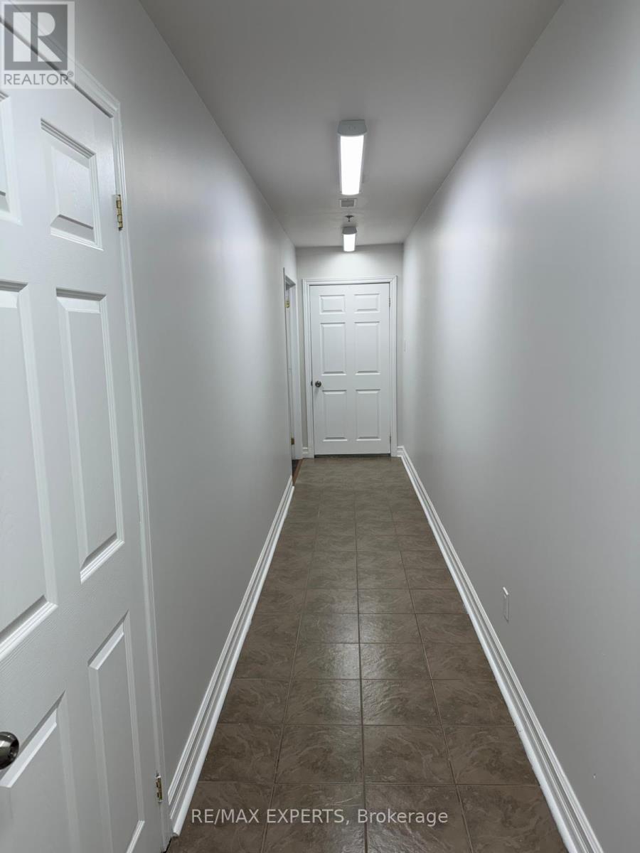 6 - 14 Steinway Boulevard, Toronto, Ontario  M9W 6M6 - Photo 11 - W12074026