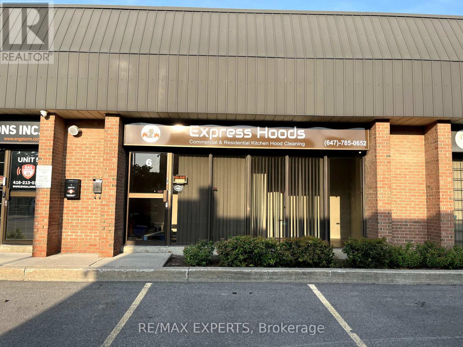 6 - 14 Steinway Boulevard, Toronto, Ontario  M9W 6M6 - Photo 2 - W12074026