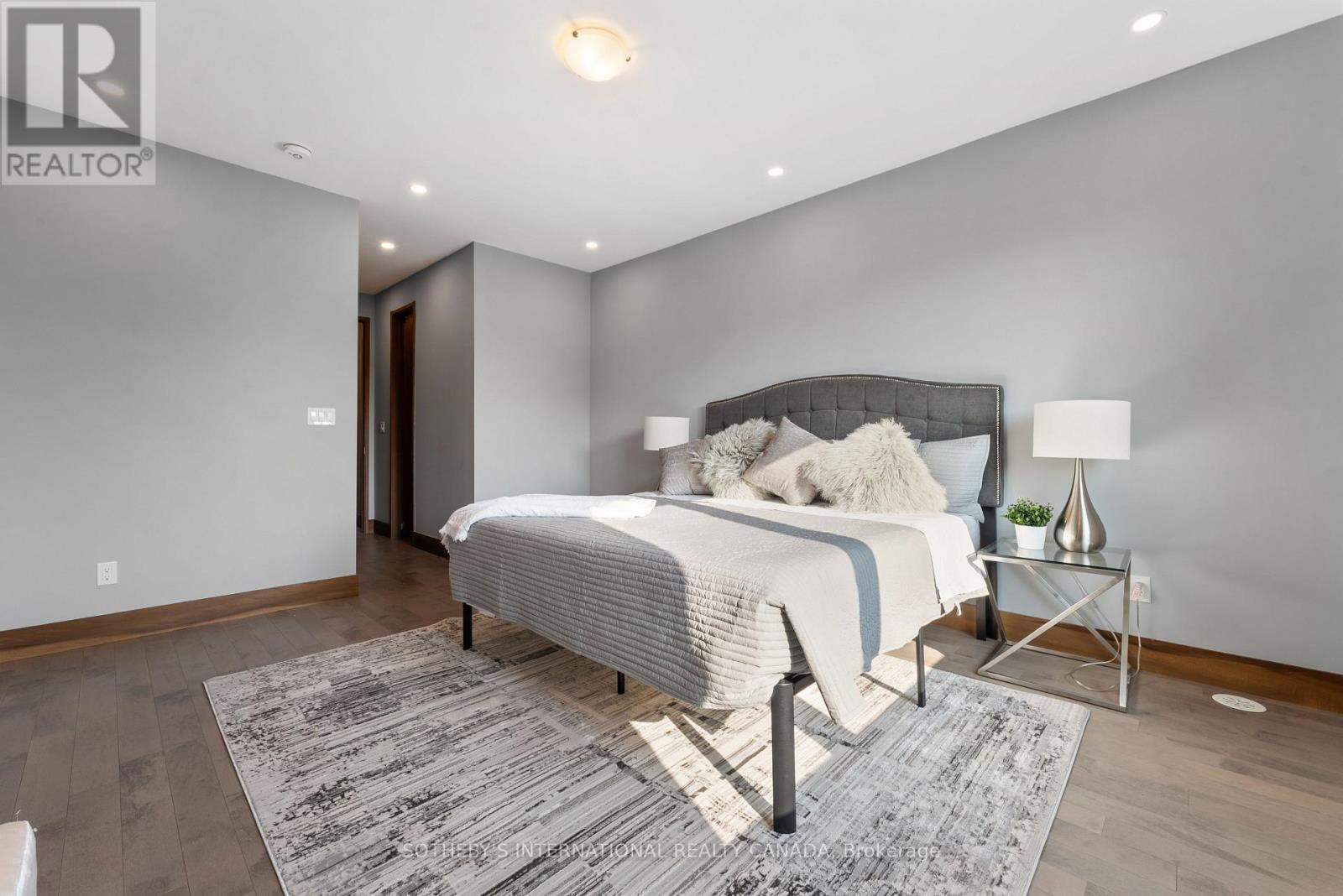 28a Twenty First Street, Toronto (Long Branch), Ontario  M8V 3L7 - Photo 20 - W12292775