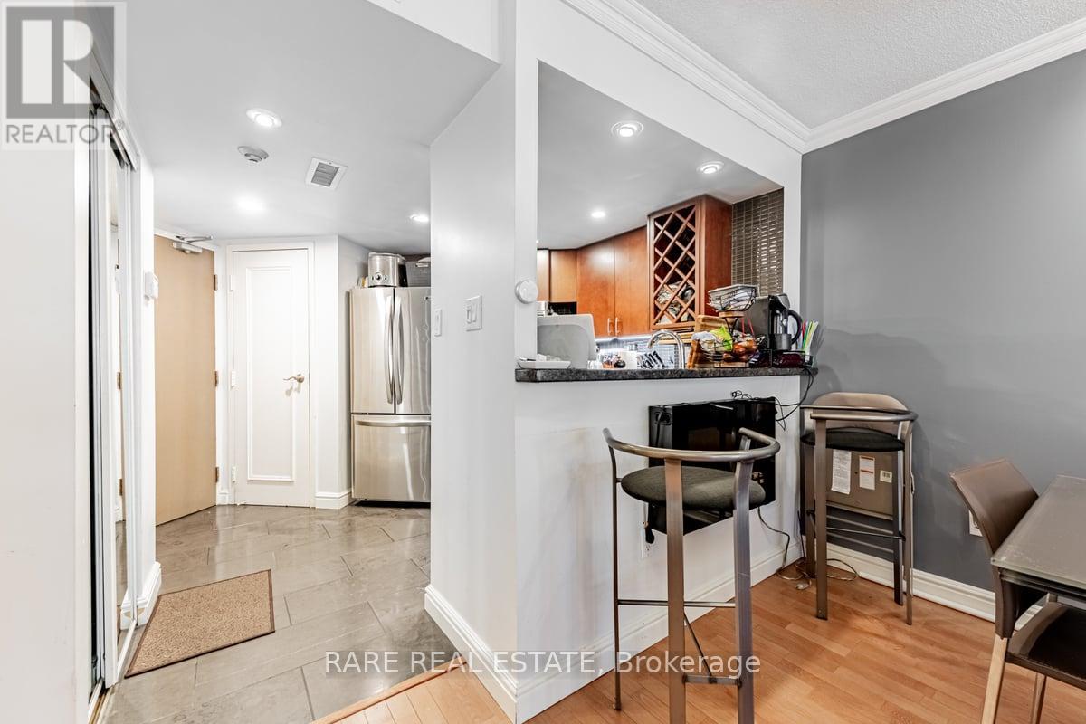 310 - 1001 Bay Street, Toronto, Ontario M5S 3A6 - Photo 5 - C12292618