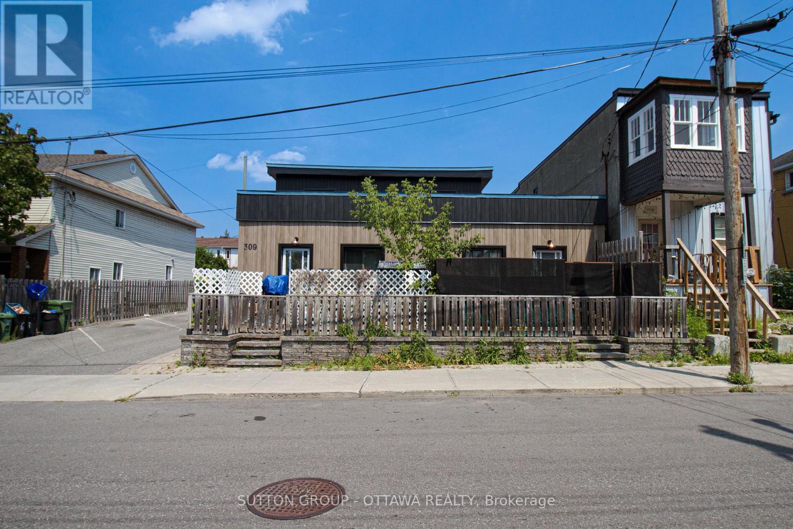 309 Cyr Avenue, Ottawa, Ontario  K1L 7N6 - Photo 2 - X12292814