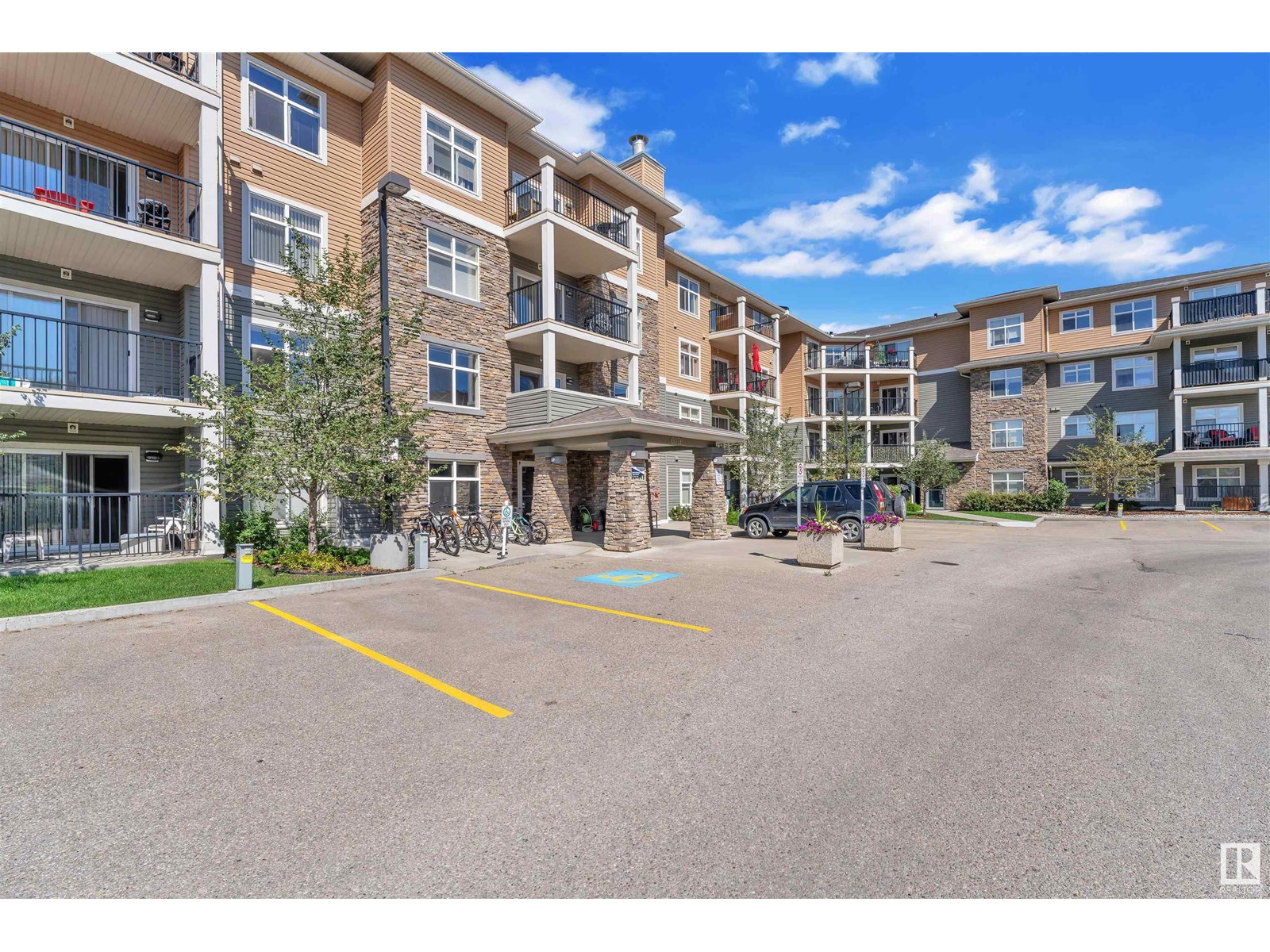 Property at #228 6076 SCHONSEE WY NW image 2