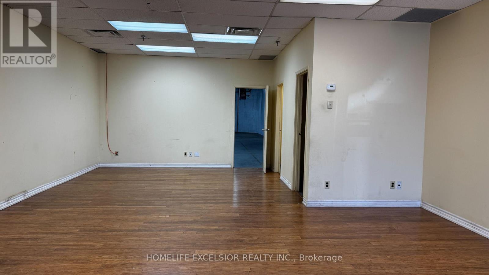 740 Gordon Baker Road, Toronto, Ontario  M2H 3B4 - Photo 3 - C12111782