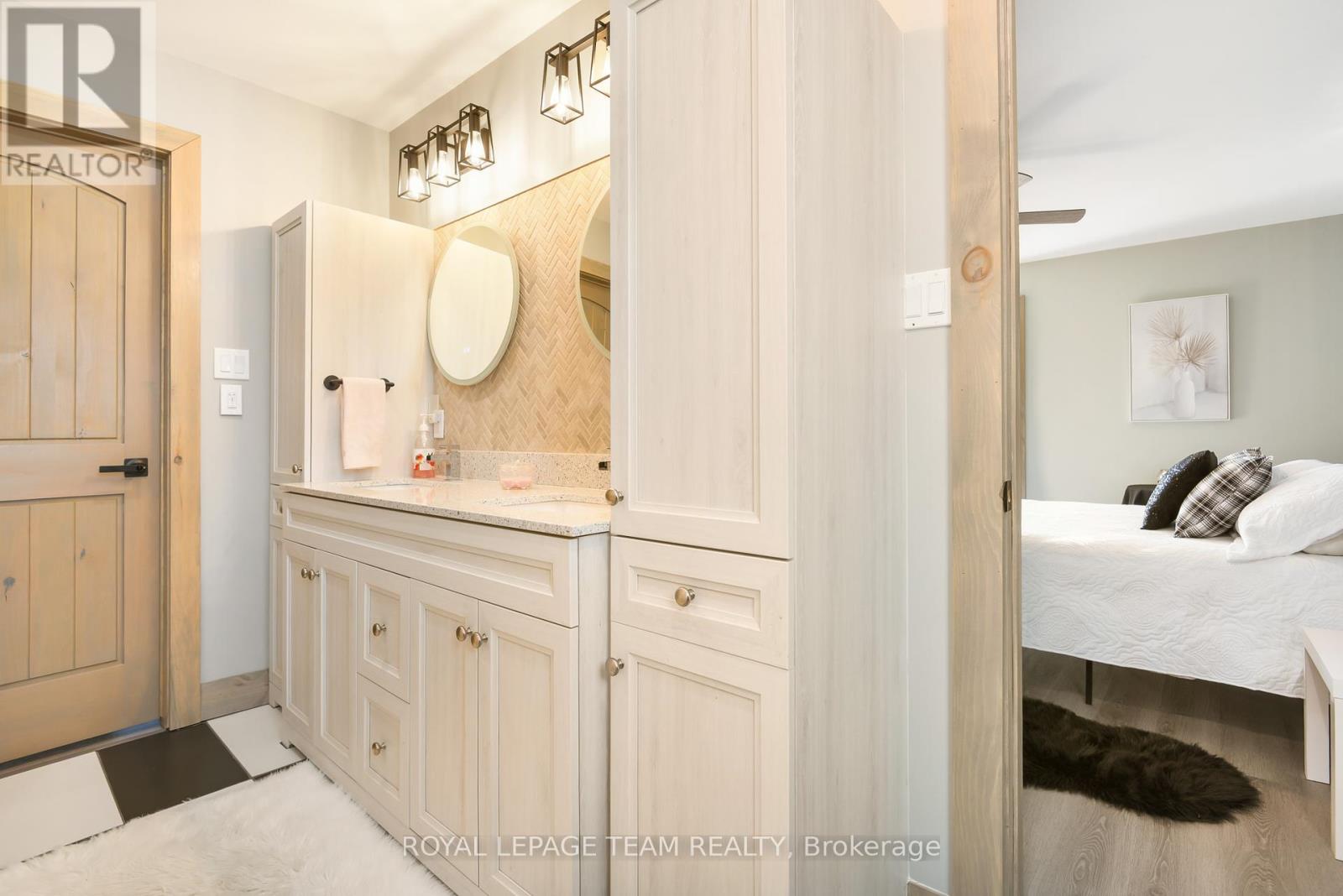 1016 Castleford Road, Horton, Ontario  K7V 3Z8 - Photo 10 - X12292838