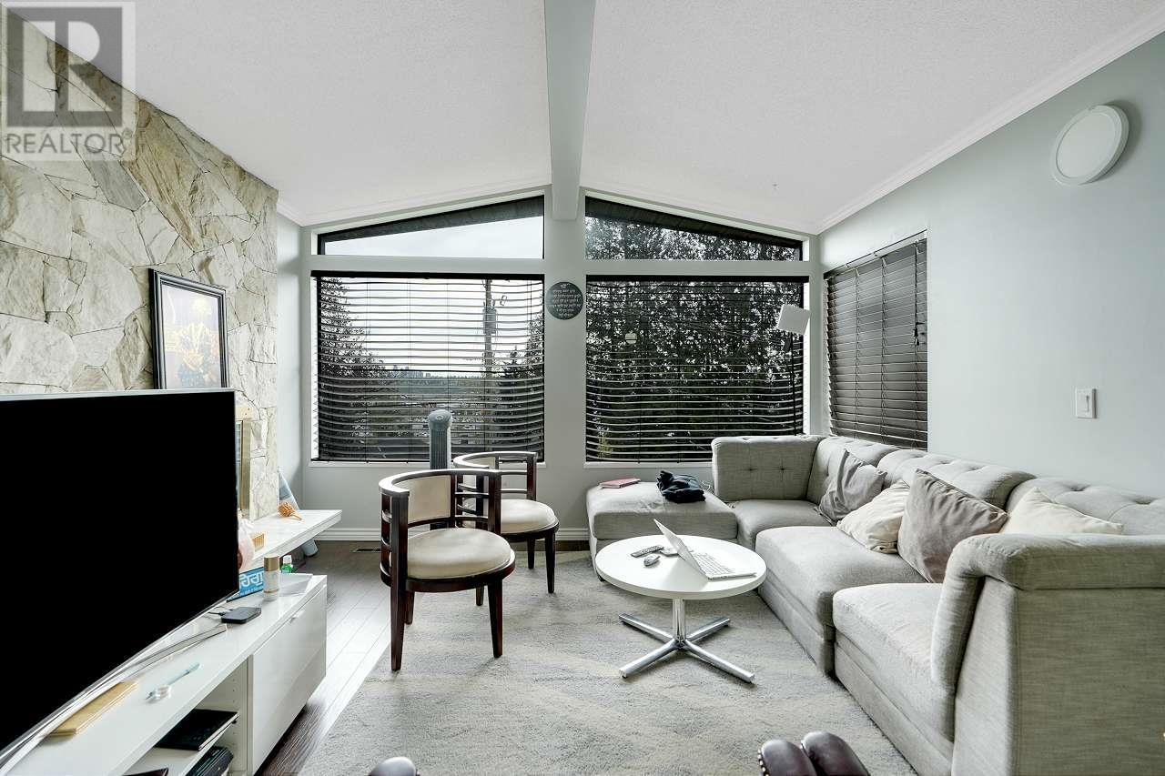 1987 Cape Horn Avenue, Coquitlam, British Columbia  V3K 1J2 - Photo 3 - R3028337