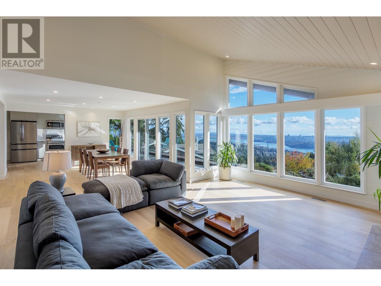 1361 Camridge Road, West Vancouver, British Columbia  V7S 2M7 - Photo 2 - R3028384