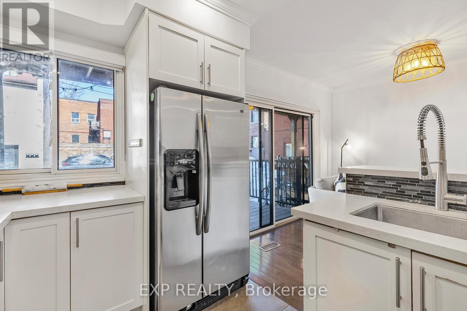 366 Dundas Street E, Toronto, Ontario  M5A 2A3 - Photo 15 - C12292840