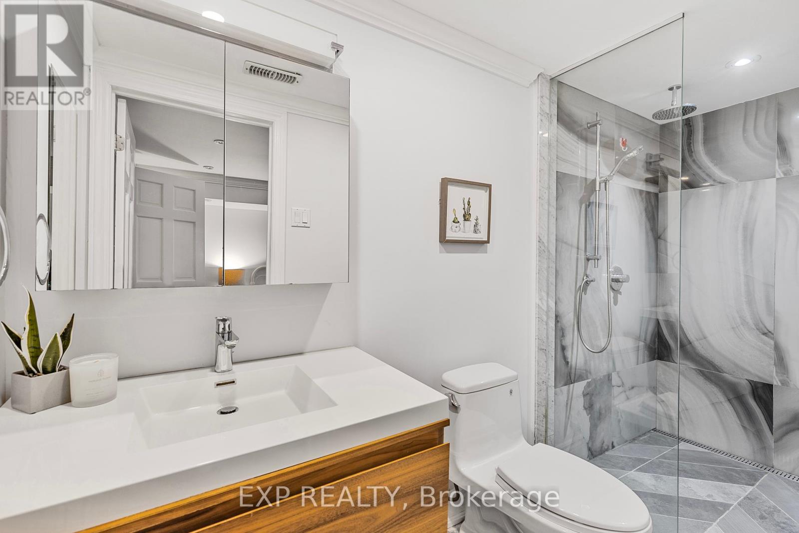 366 Dundas Street E, Toronto, Ontario  M5A 2A3 - Photo 23 - C12292840