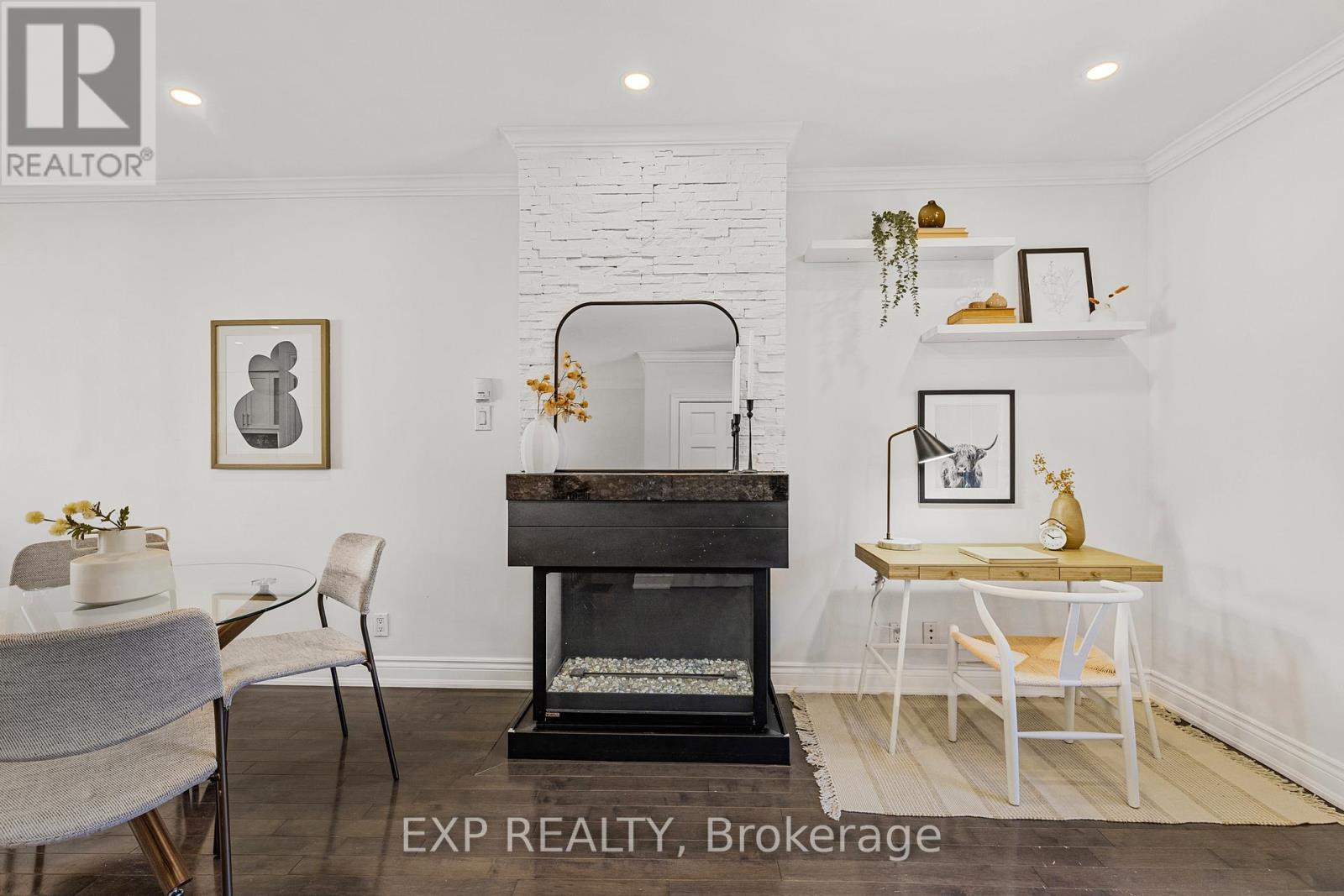 366 Dundas Street E, Toronto, Ontario  M5A 2A3 - Photo 4 - C12292840