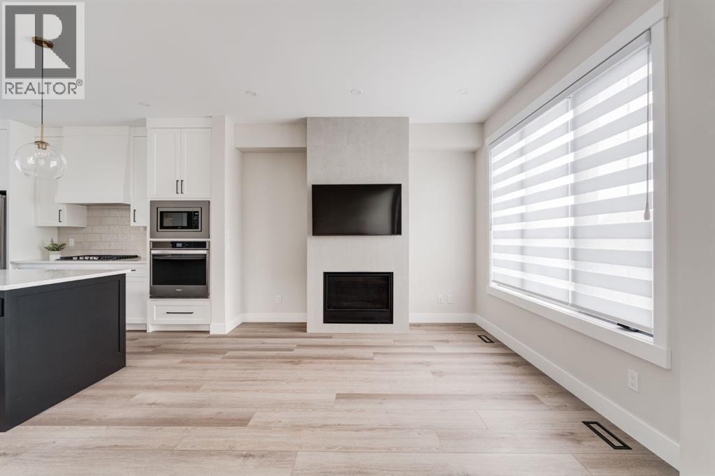 134 Discovery Drive Sw, Calgary, Alberta  T3H 6E9 - Photo 7 - A2237690