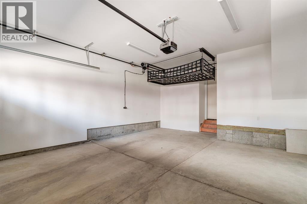 134 Discovery Drive Sw, Calgary, Alberta  T3H 6E9 - Photo 23 - A2237690