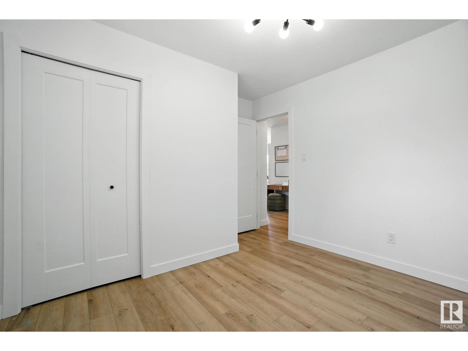 10419 36a Av Nw, Edmonton, Alberta  T6J 2H7 - Photo 24 - E4448443