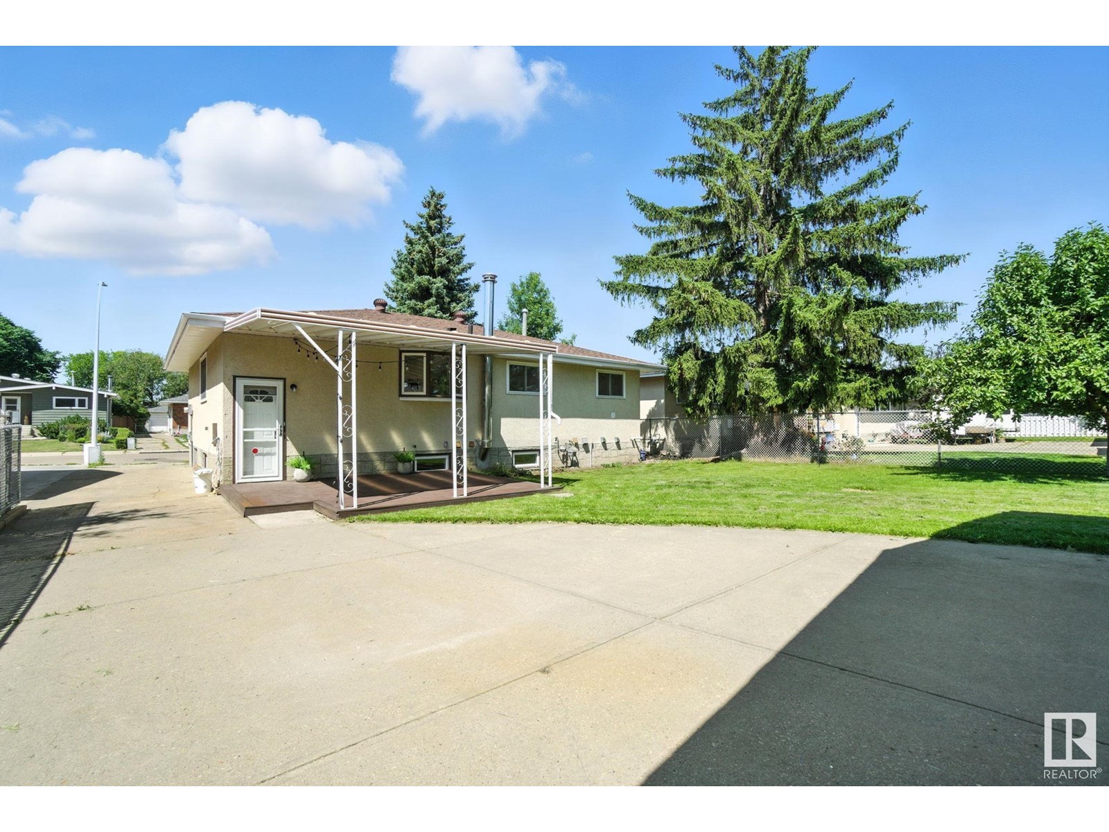 10419 36a Av Nw, Edmonton, Alberta  T6J 2H7 - Photo 52 - E4448443
