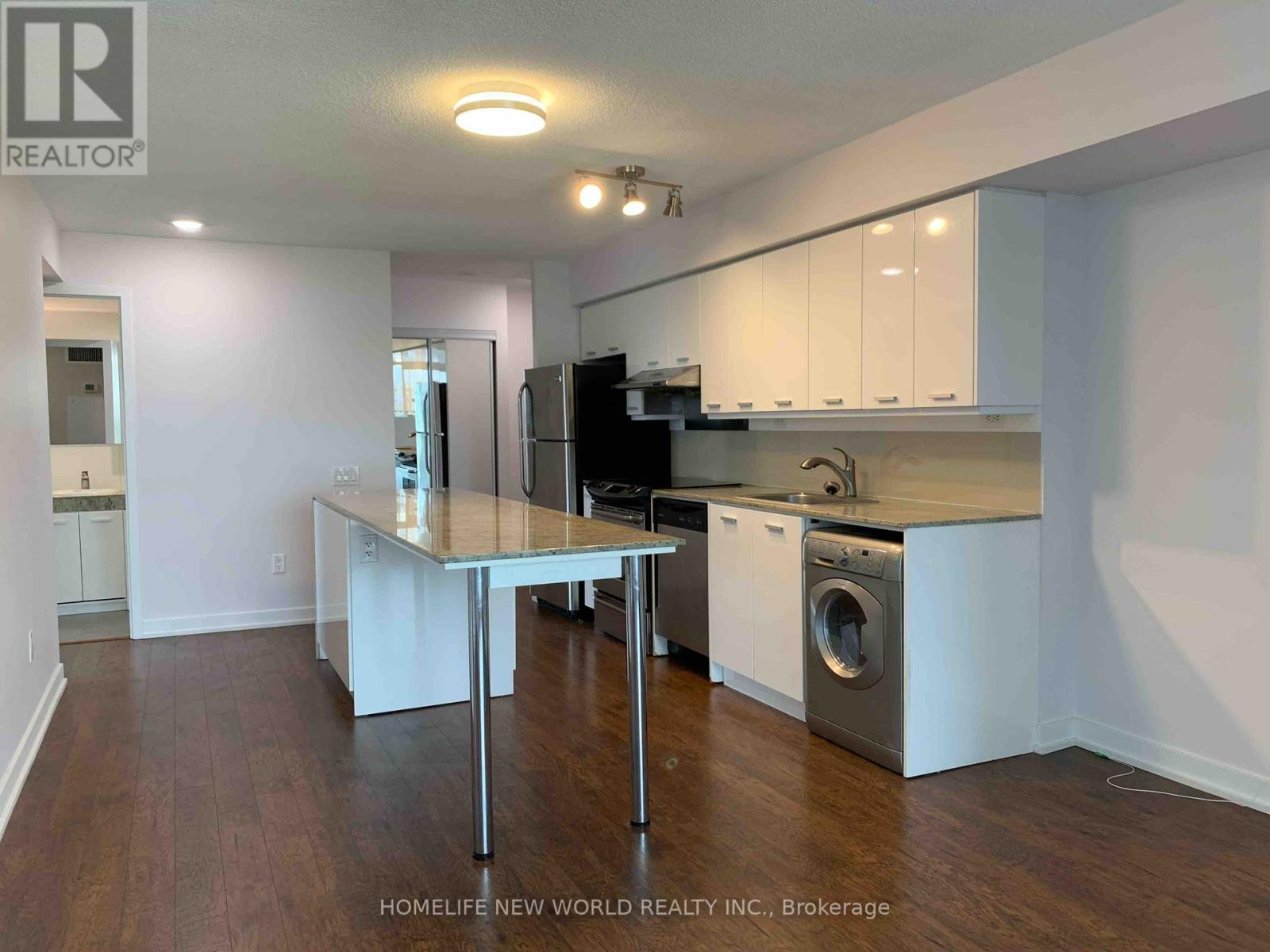 1709 - 29 Singer Court, Toronto, Ontario M2K 0B4 - Photo 3 - C12292862