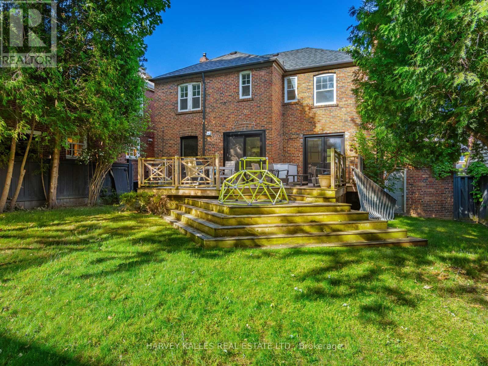 6 Glenarden Road, Toronto (Forest Hill North), Ontario  M6C 3J7 - Photo 31 - C12292920
