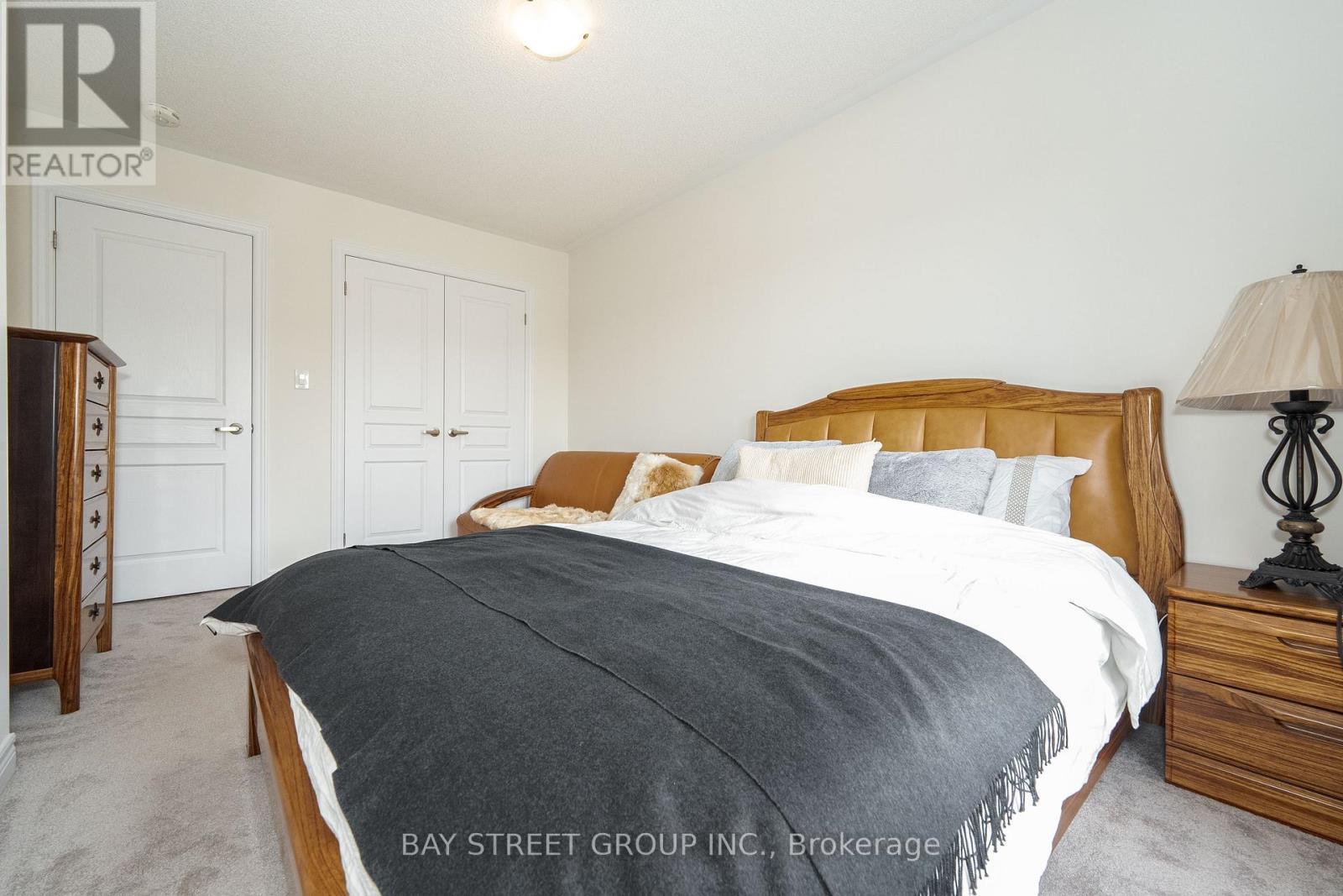 65 Bellflower Lane, Richmond Hill, Ontario  L4E 1E7 - Photo 25 - N12292878