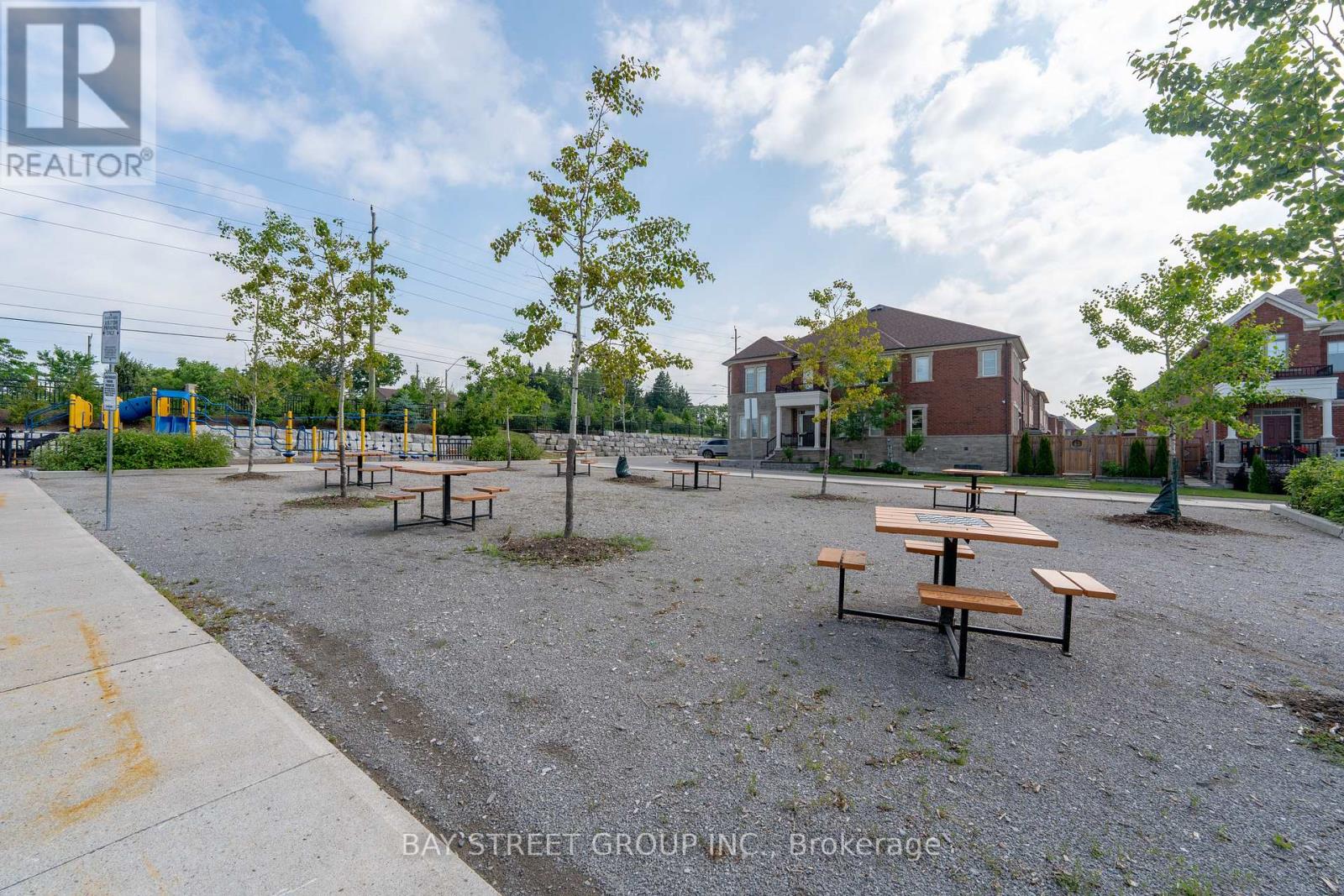 65 Bellflower Lane, Richmond Hill, Ontario  L4E 1E7 - Photo 35 - N12292878